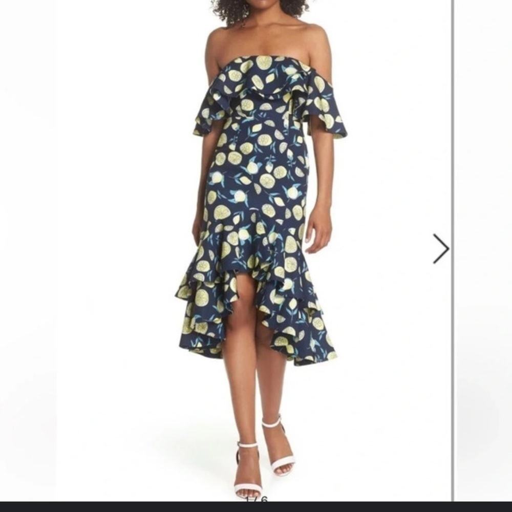 FAME AND PARTNERS Sasha Off Shoulder Lemon Dress size 6